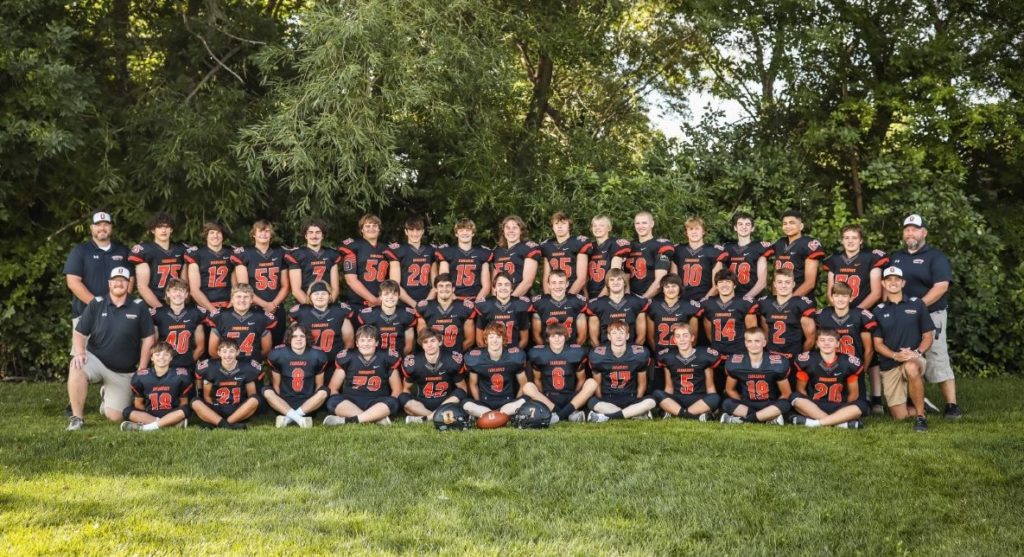 Oakes Season Comes to a Close in 11B Quarterfinals - Vimarsana News