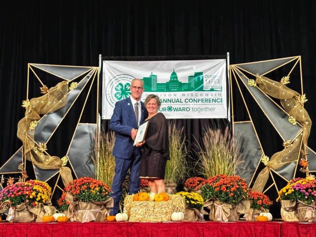 Barnes County Extension Agent Receives National Recognition - Vimarsana News