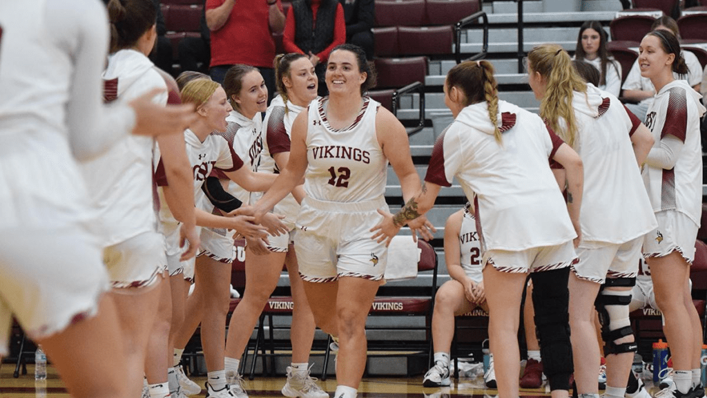 Viking Women Win Thriller, Men Take Thumping at Viterbo - Vimarsana News
