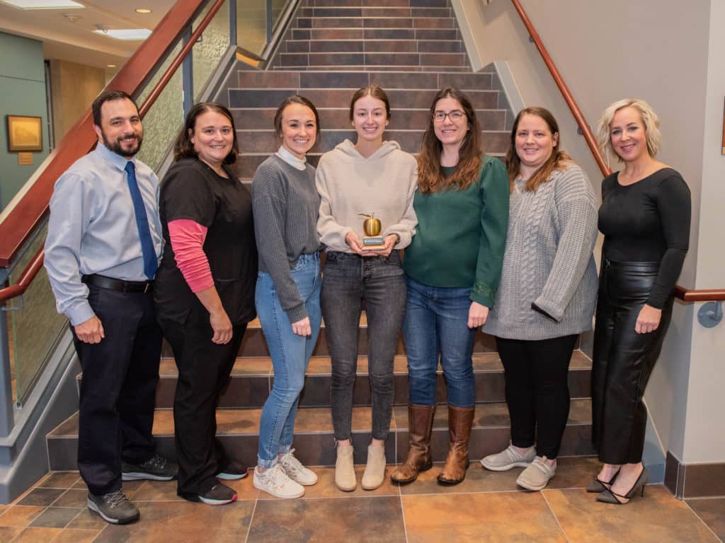 Patient Care Nurses receive Legend Award - Vimarsana News