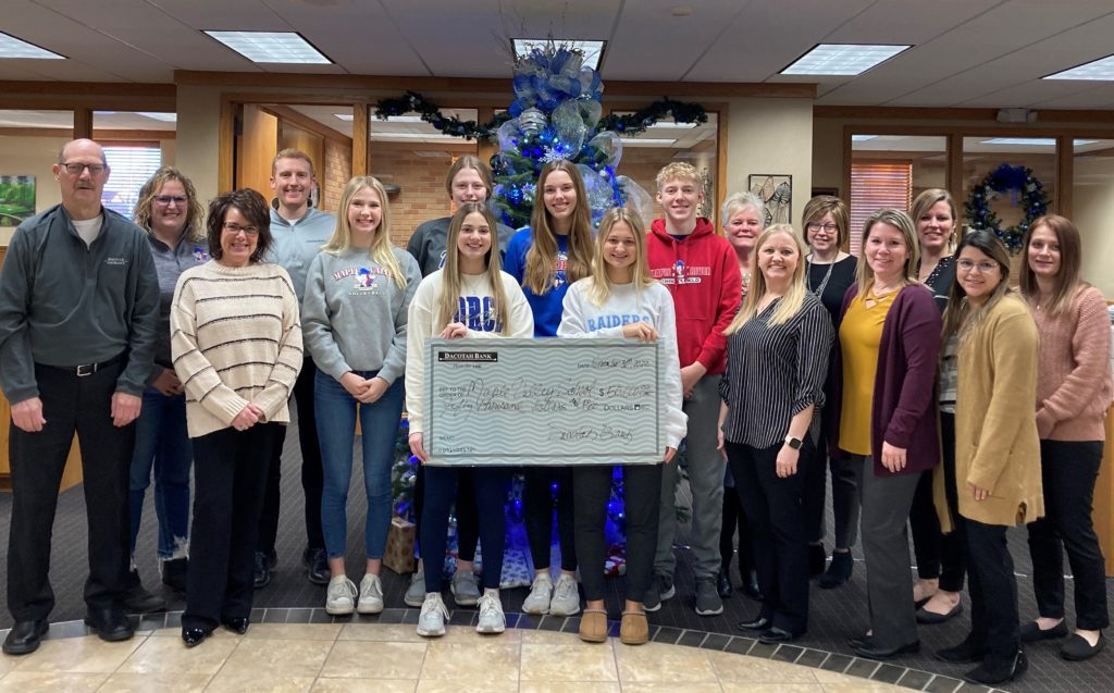 Dacotah Bank Contributes $50K To Maple Valley Schools - Vimarsana News