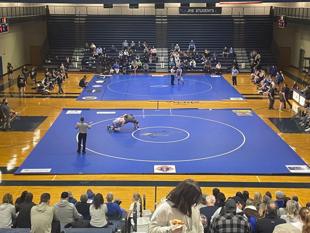 Blue Jays Celebrate Senior Night with Dual Win Over Mandan - Vimarsana News