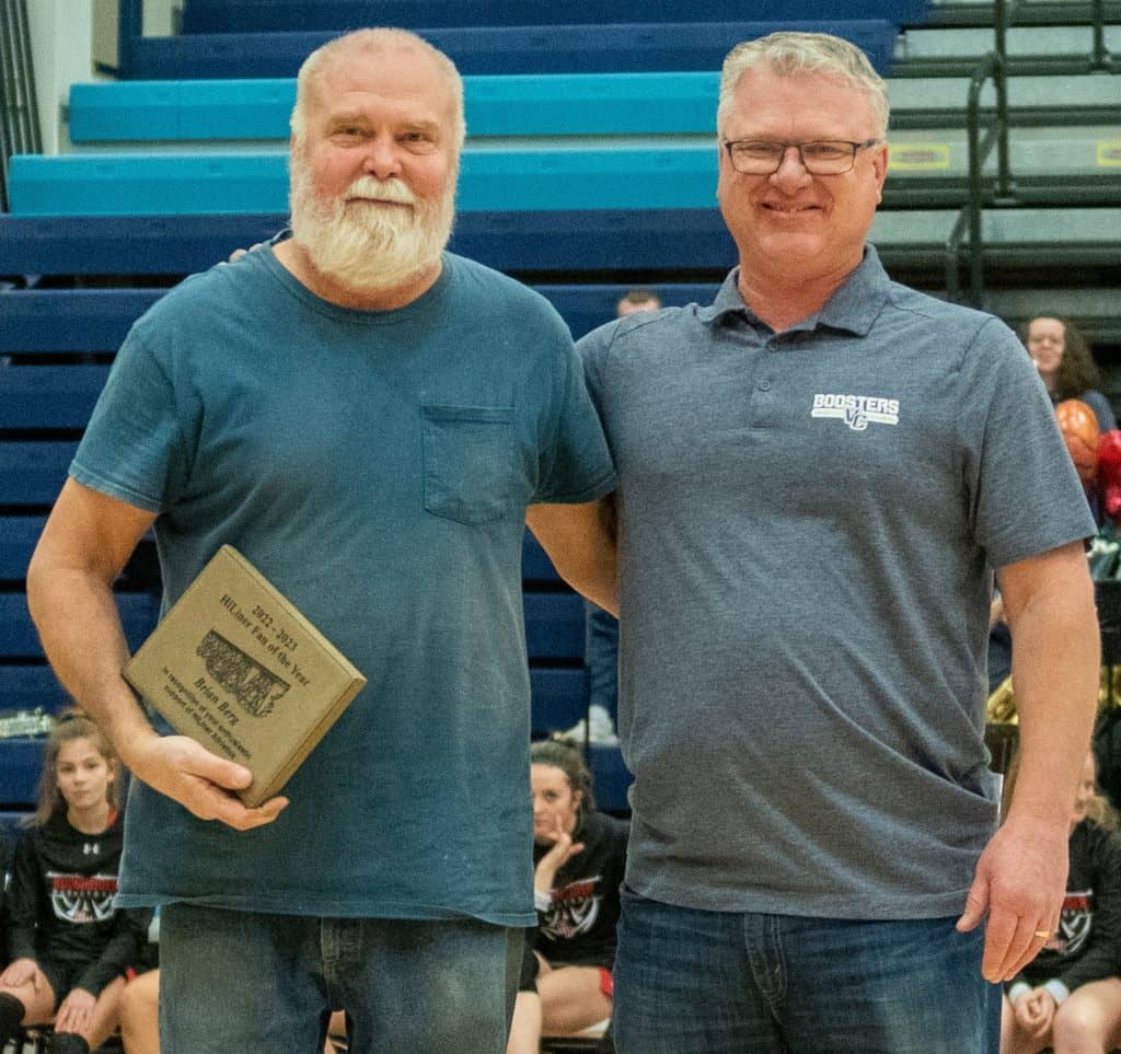 Hi-Liner Booster Club Names Brian Berg Super Fan of the Year - Vimarsana News