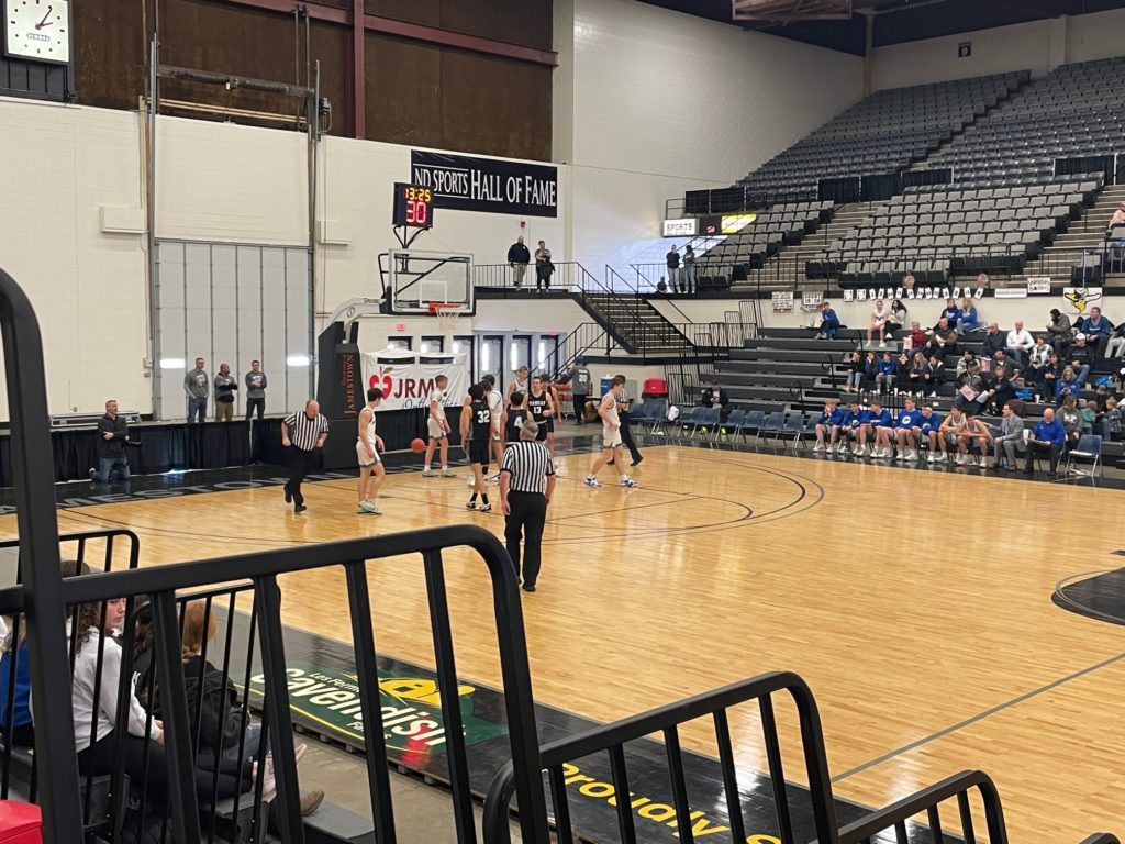 Blue Jays Sweep Senior Day Doubleheader with Mandan - Vimarsana News
