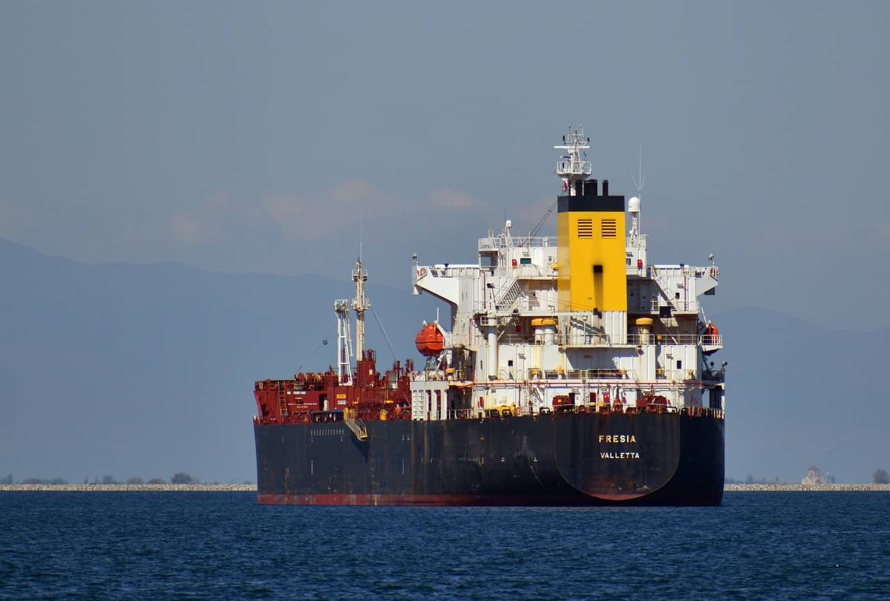 cargo-ship-g090a8be45_1280