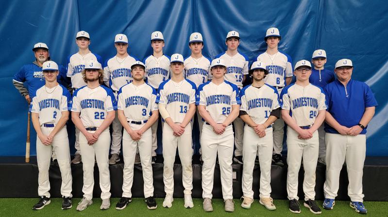 Jays bring young baseball team into season