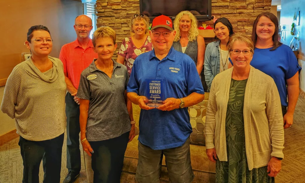 Les Nordgaard Receives Customer Service Award - Vimarsana News