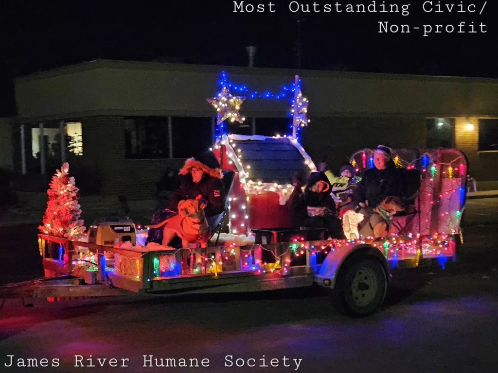 Holiday Dazzle Parade Held Friday in Jamestown - Vimarsana News