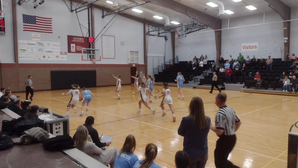 Oakes Claims 3rd Place in District Nail Biter vs Richland - Vimarsana News