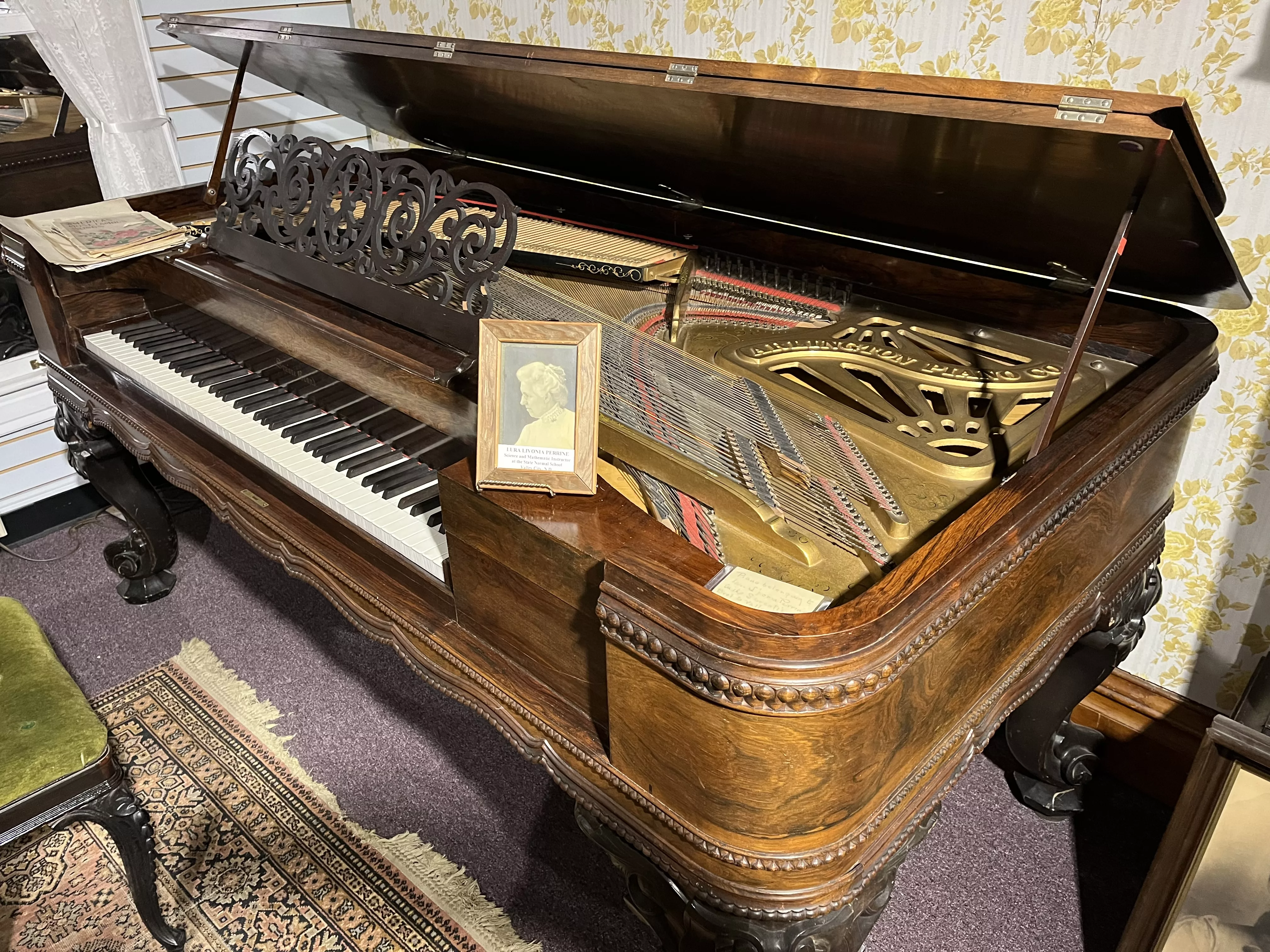 Arlington Square Grand Piano fra 1860-tallet tilArlington Square Grand Piano fra 1860-tallet til  