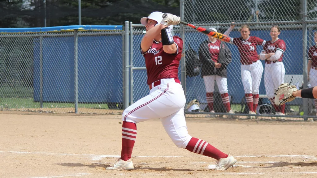 Vikings Sweep Comets in Softball | News Dakota