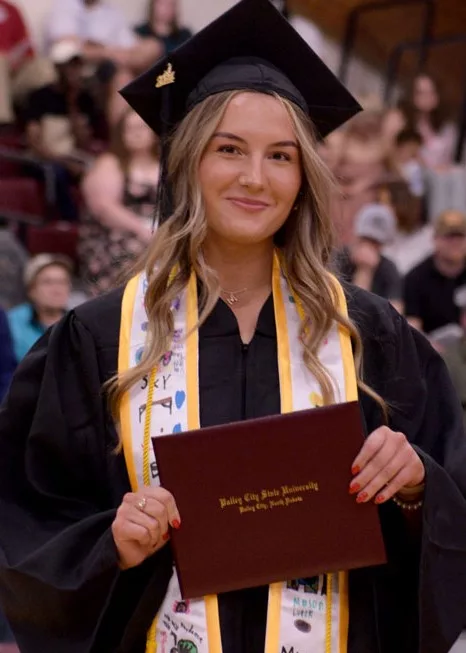 vcsu-grad-2