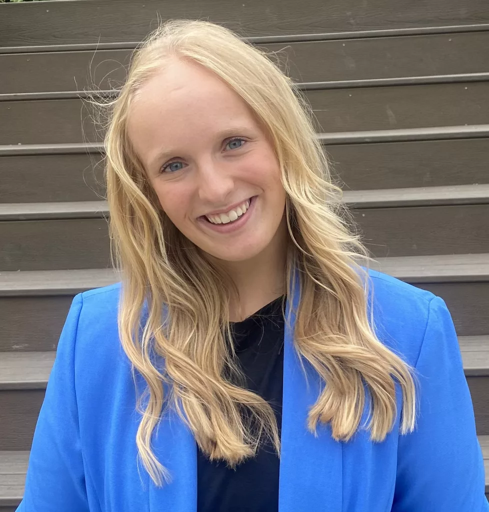 Brinklyn Johnson Receives VCEA Scholarship | News Dakota