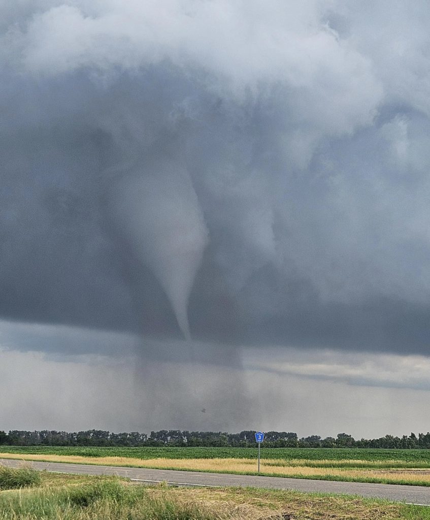 Funnel Clouds Reported Saturday Night in Richland County | News Dakota