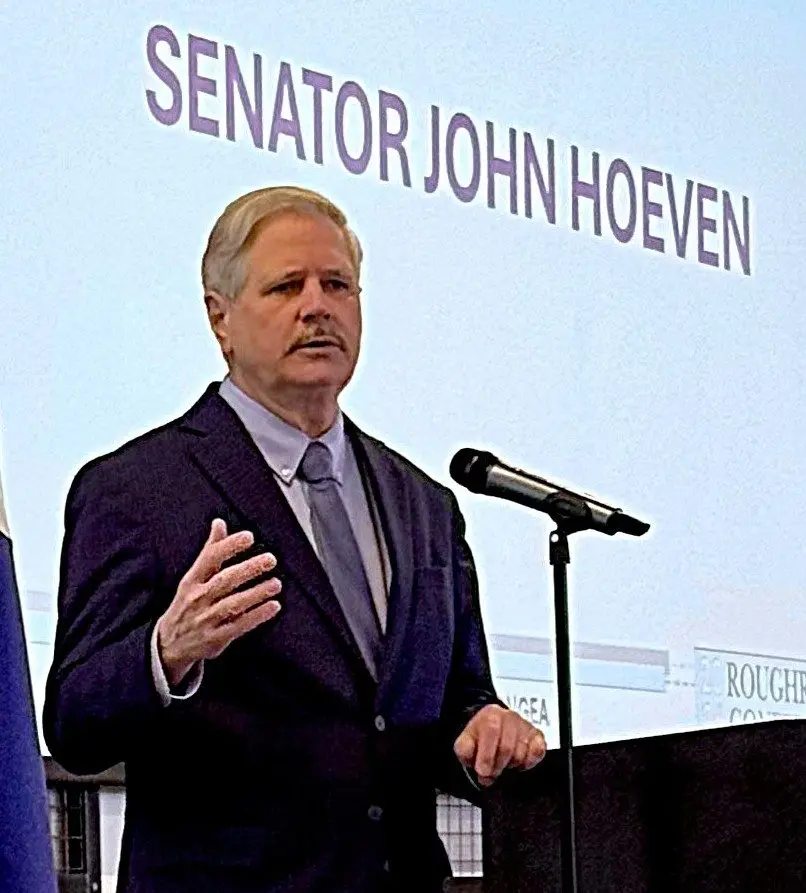 senator-hoeven
