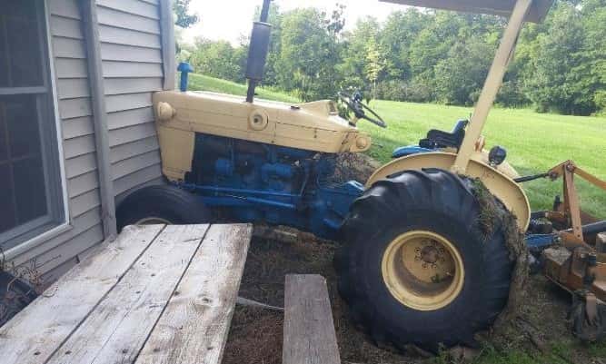tractor accident - 8-4-15
