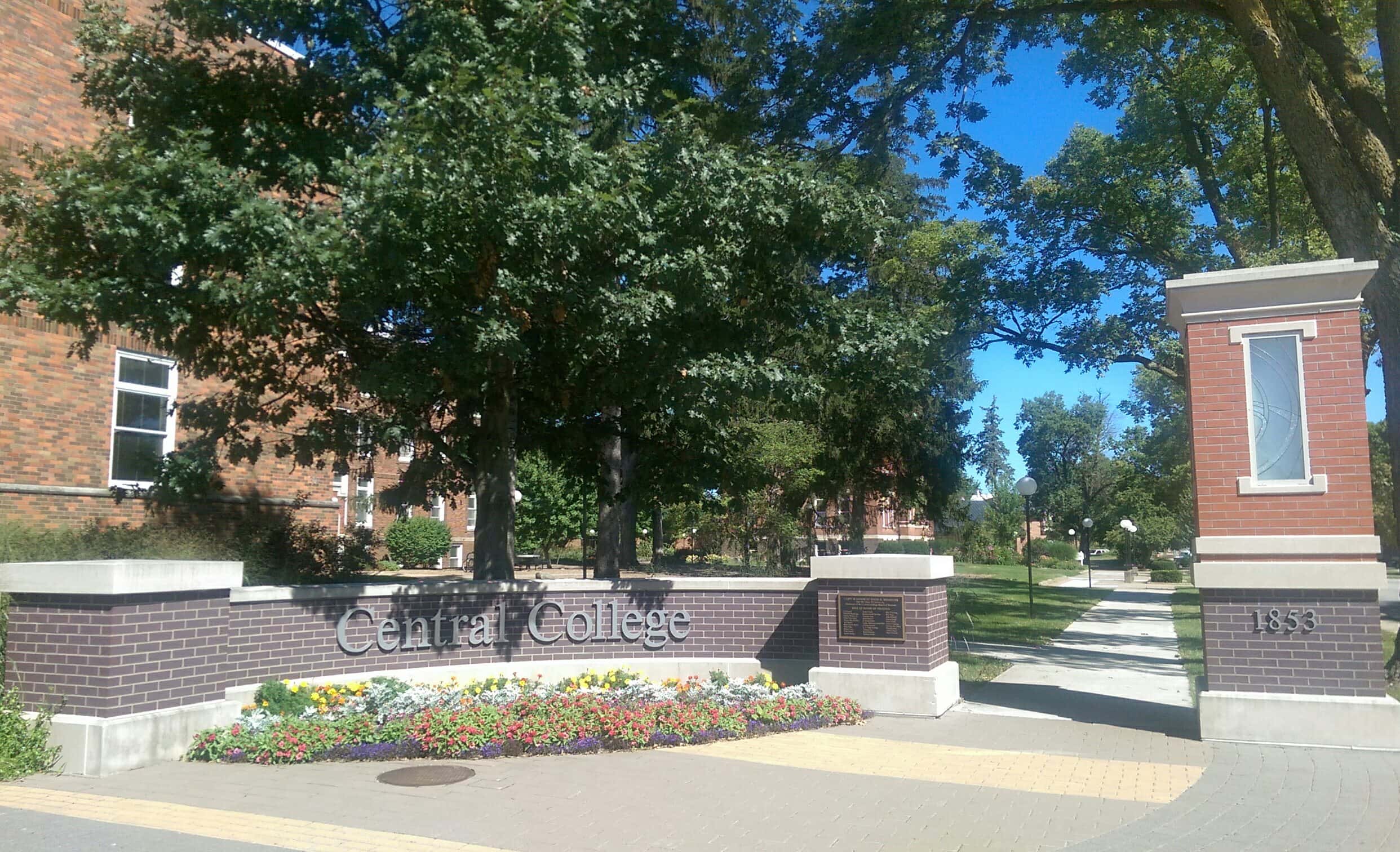 Central College Fall 2015
