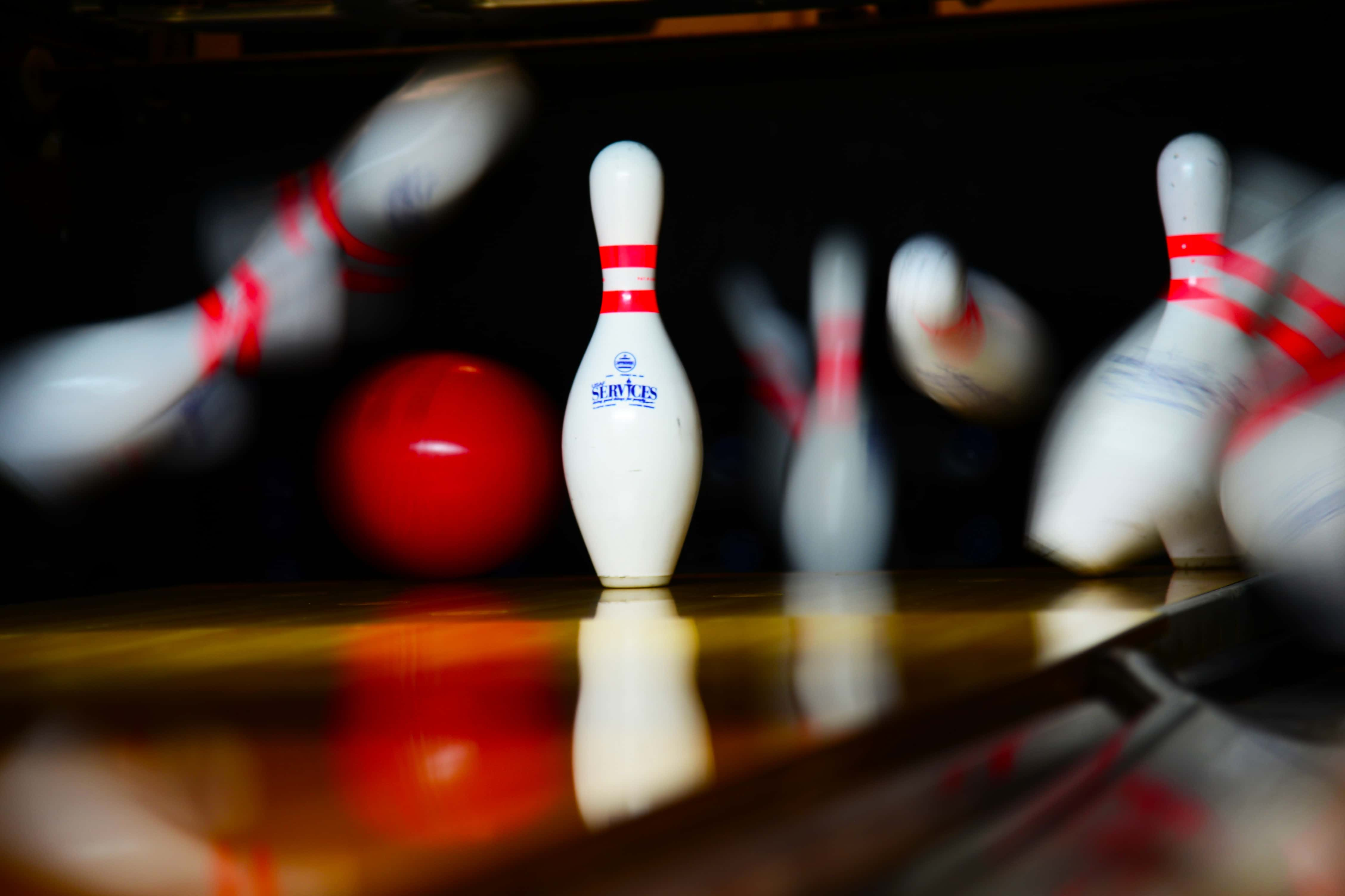 bowling-stock