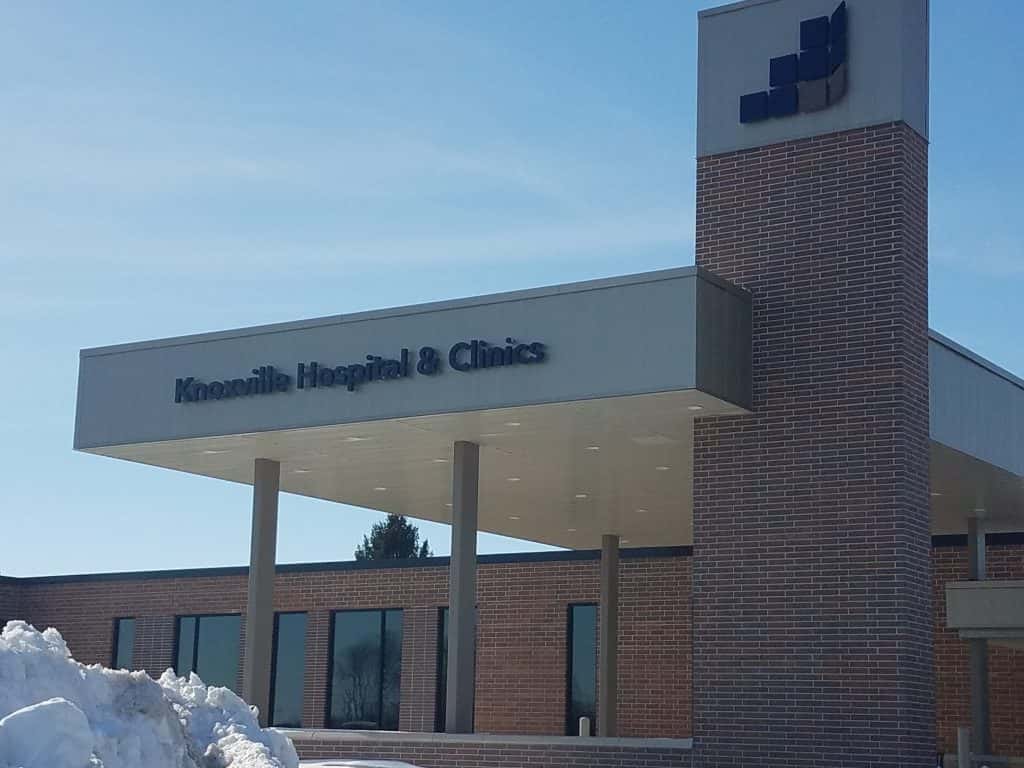 Knoxville Hospital and Clinics Offers Advice for Heart Month KNIA