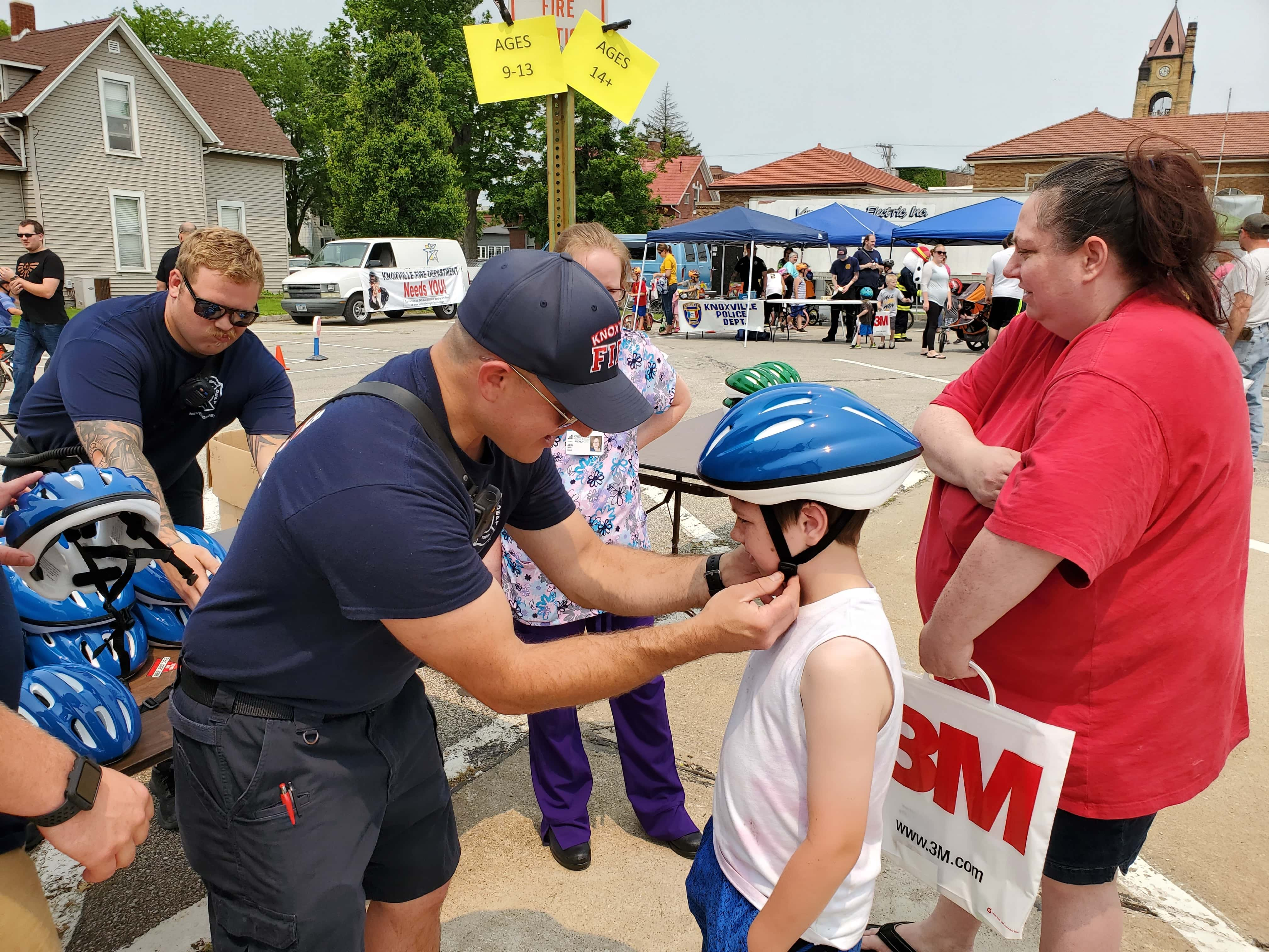 helmets-and-hotdogs-1