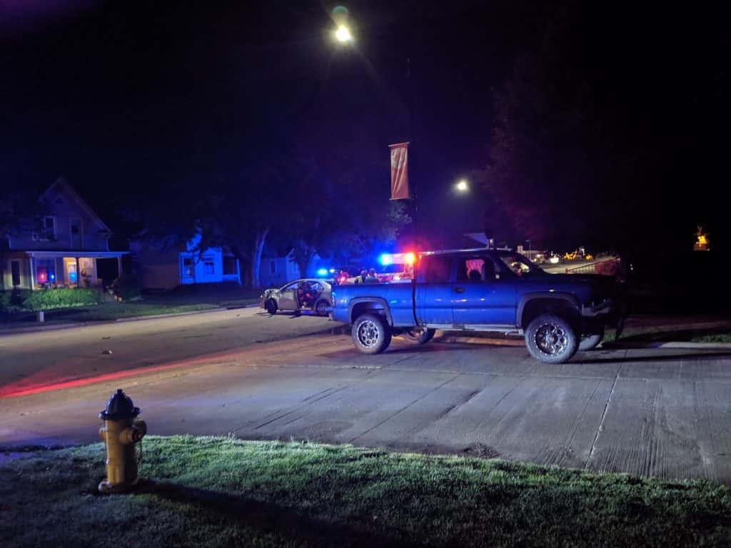 Minor Injuries Reported From Two Car Crash in Pella KNIA KRLS Radio