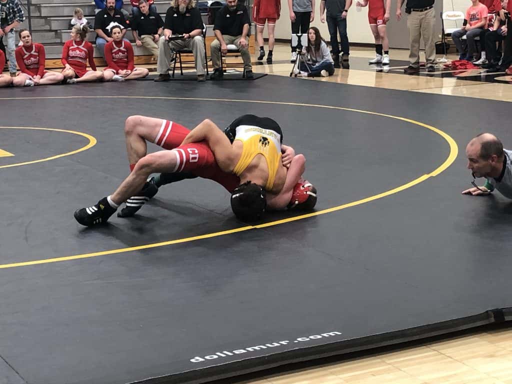 Knoxville Wrestling Wins 2/3 In Quad KNIA KRLS Radio The One to