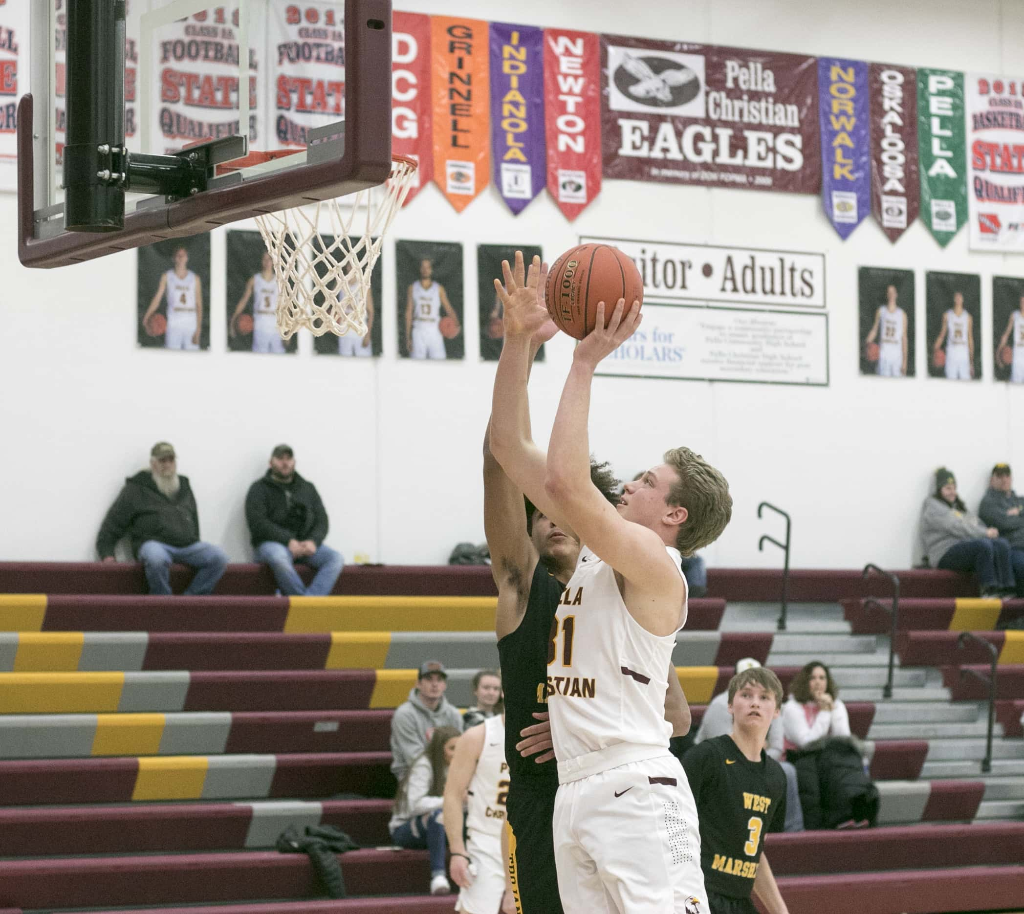 pella-christian-boys-basketball_02