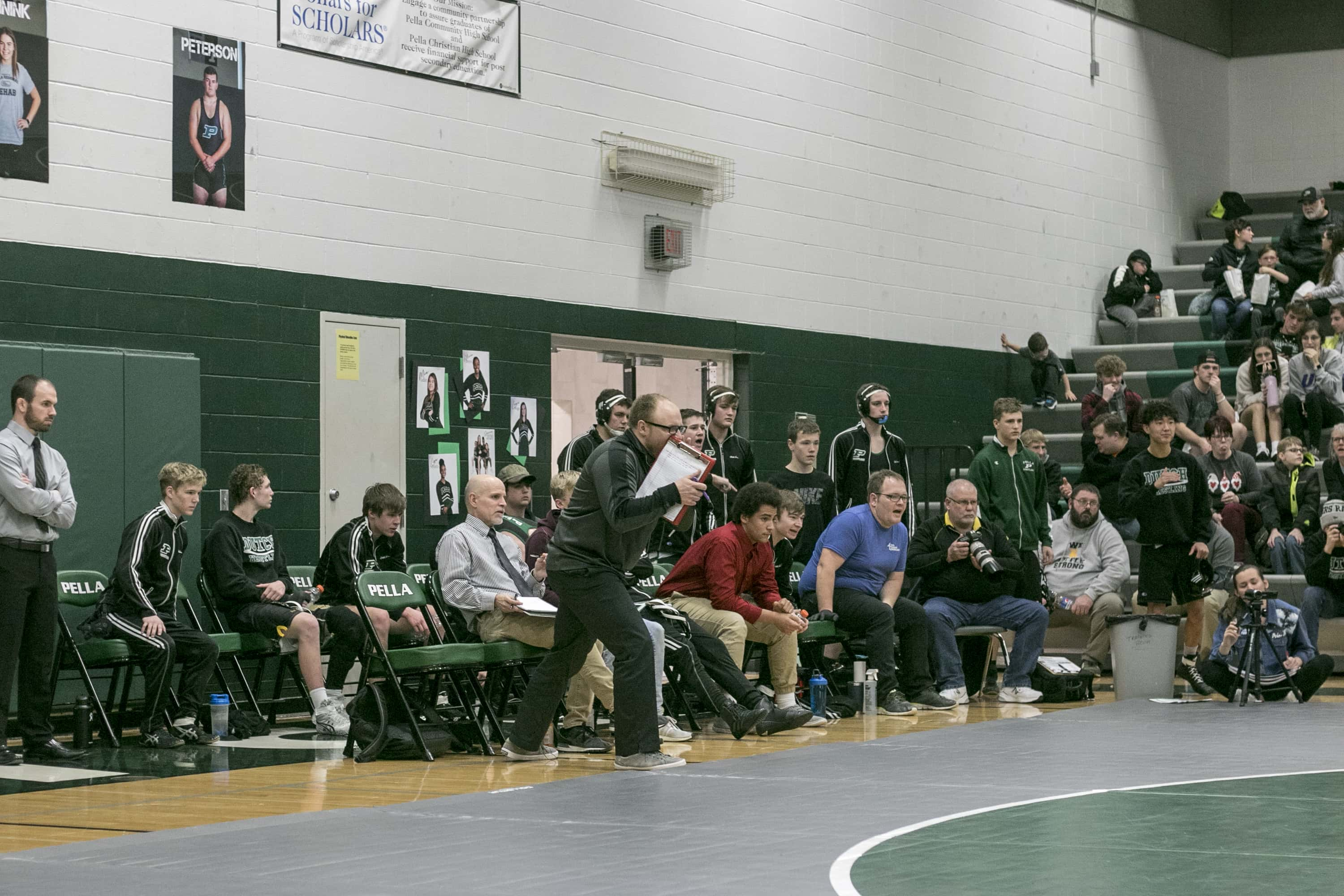 pella-wrestling-2020_17