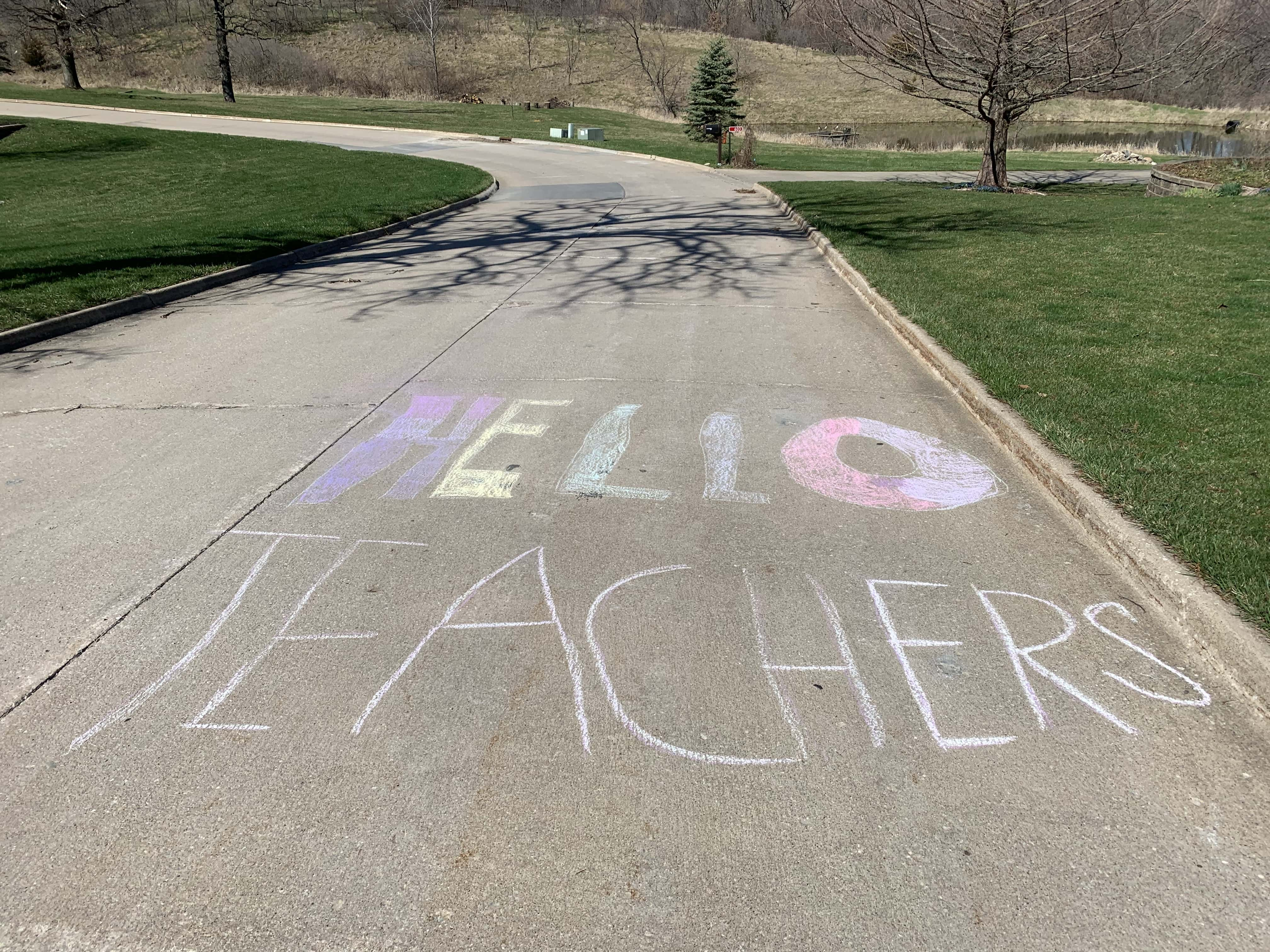 Pella Teachers quot Welcome Back quot Students as Virtual Learning Begins