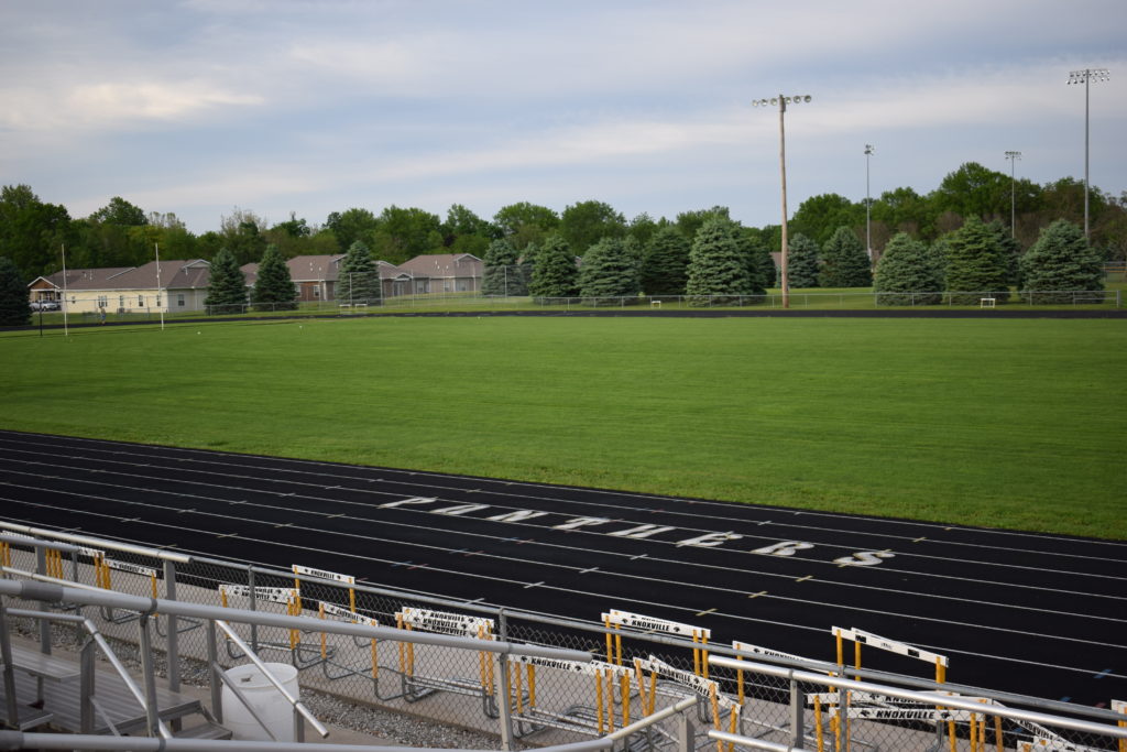 Knoxville Girls, Indianola, And Norwalk Get Seasons Underway On The Track - Vimarsana News