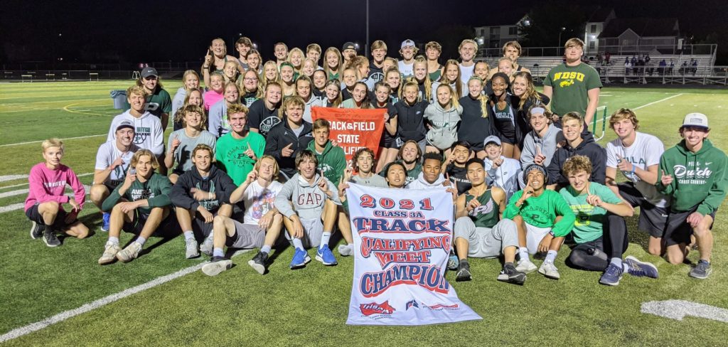 Several Tulip City, PCM, Knoxville Entries Earn State Track Qualifying Spots - Vimarsana News