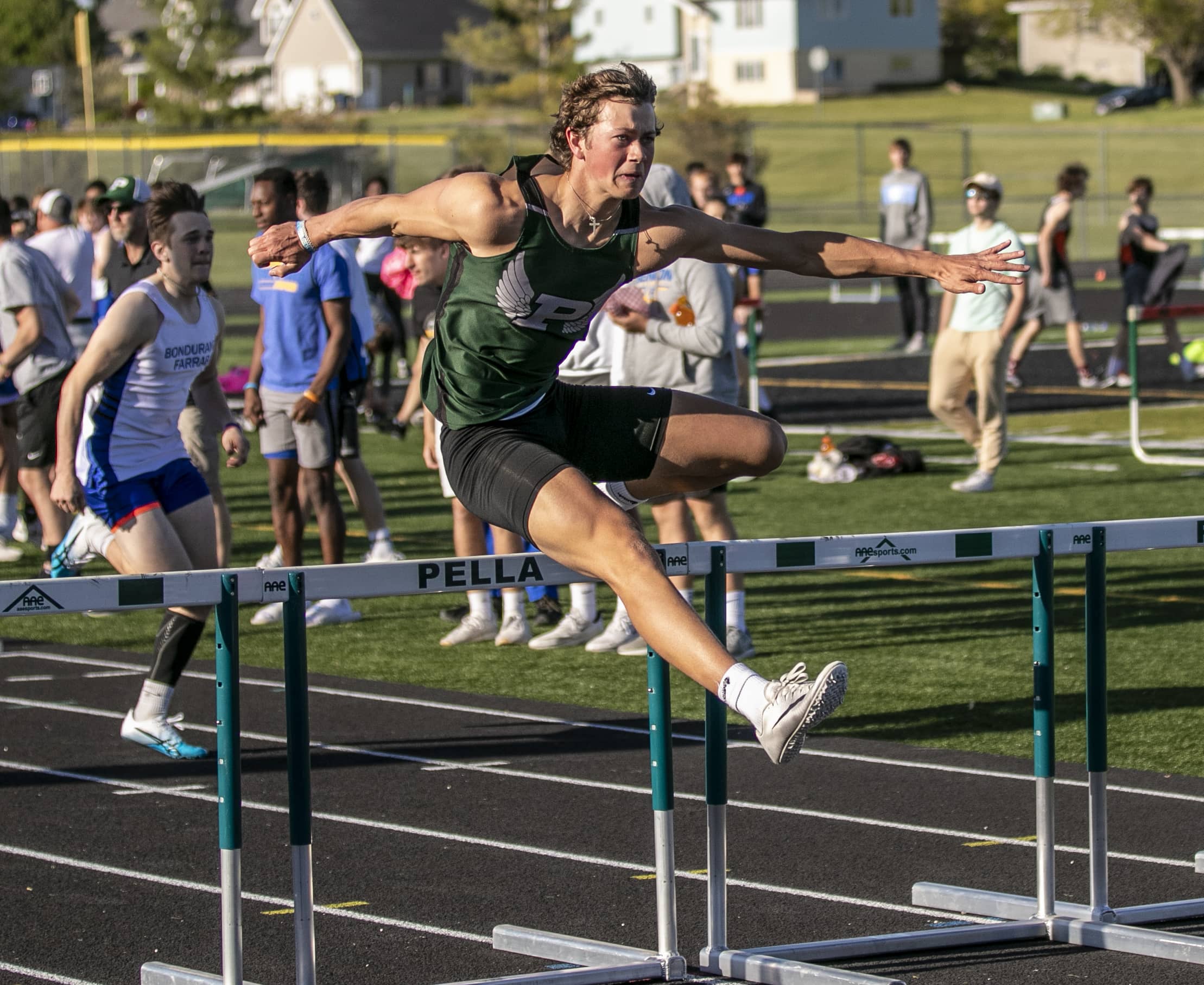 pella-district-meet-state-track-qualifying_61