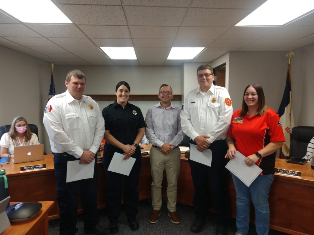 Knoxville Staff Receive Lifesaving Awards - Vimarsana News