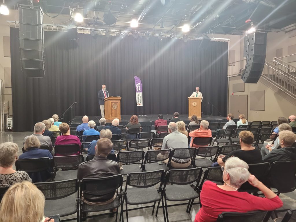 Indianola City Council At-Large Candidates Participate in Forum - Vimarsana News