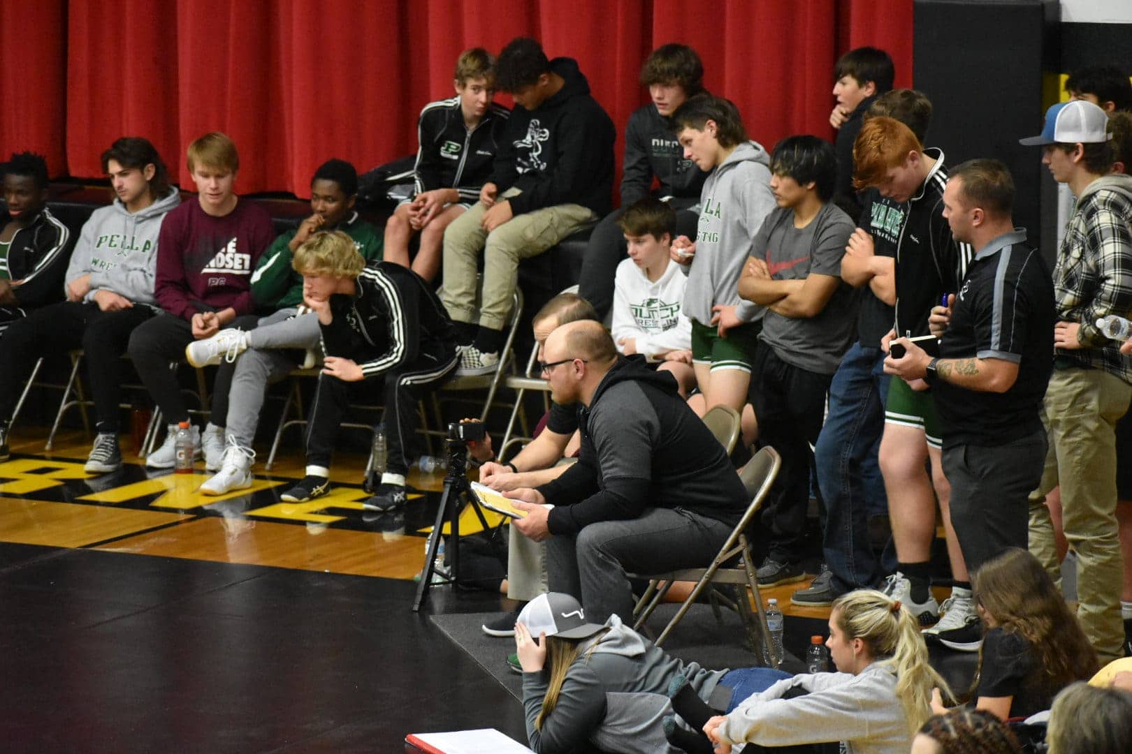 pella-wrestling-2