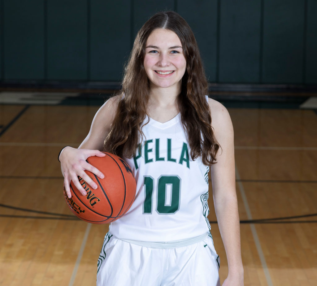 Pella's Childerston Earns E. Wayne Cooley "You Can" Award | KNIA KRLS Radio - Vimarsana News