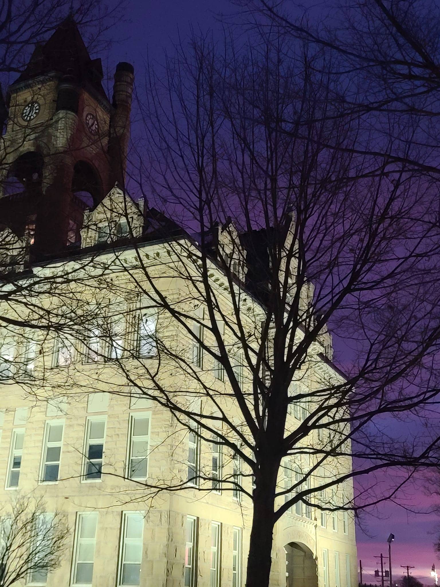 purple-courthouse