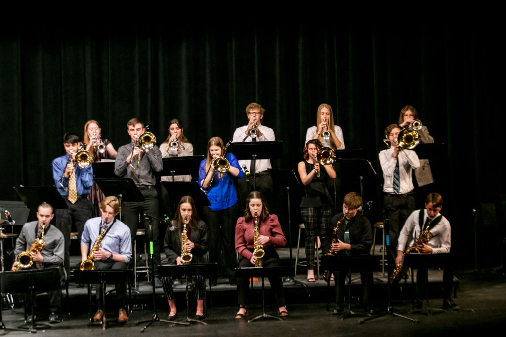 Let's Talk Pella – Pella All-State Jazz and More | KNIA KRLS Radio - Vimarsana News