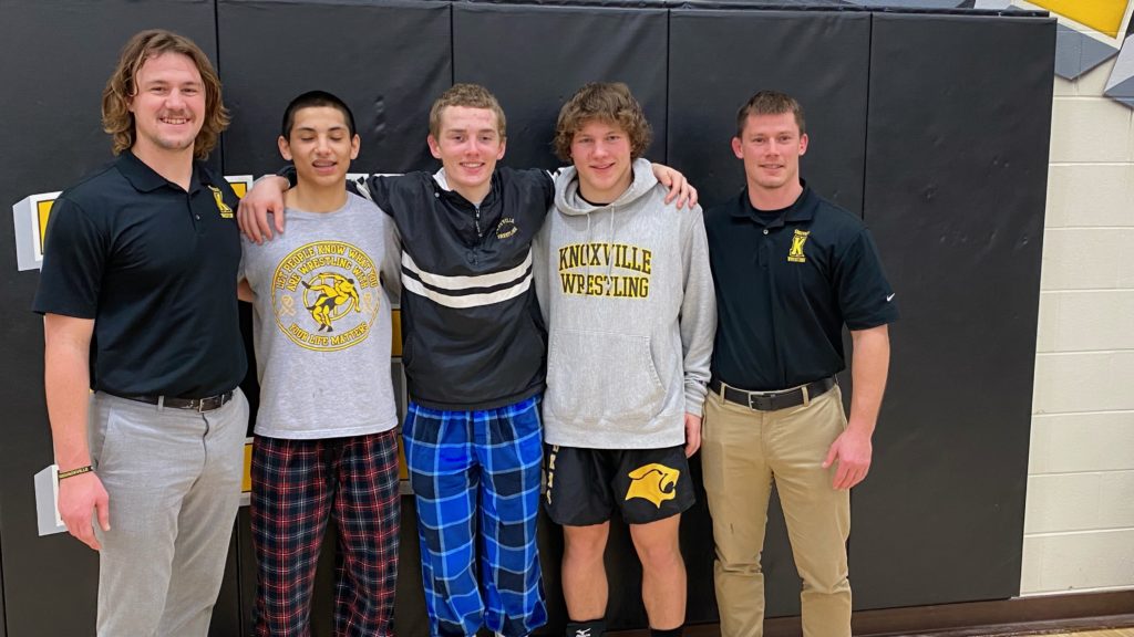 State Bound Knoxville Wrestlers Wanting To Finish As High As Possible - Vimarsana News