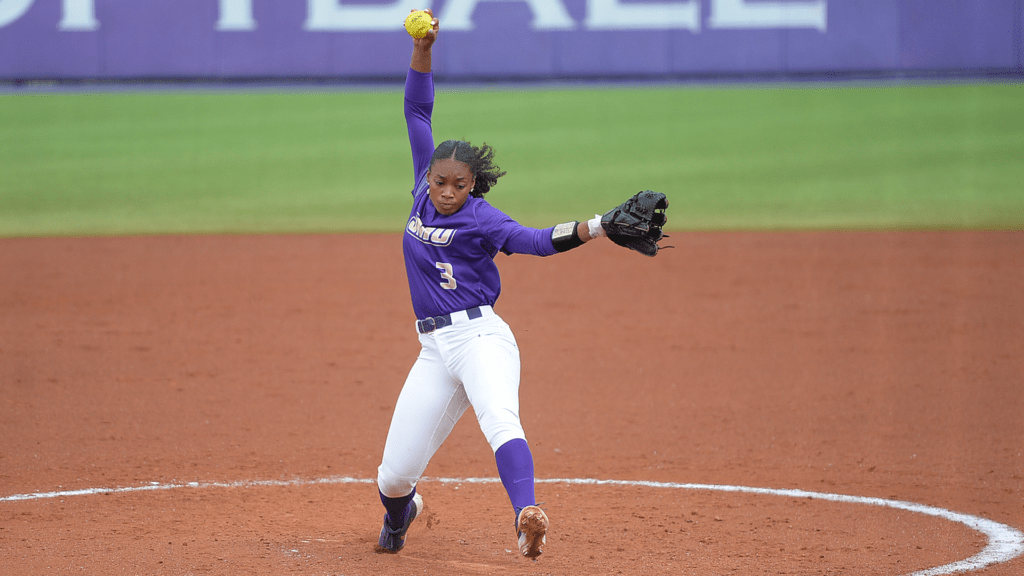 Simpson Softball Hosting Diamond Dinner Featuring National Star - Vimarsana News