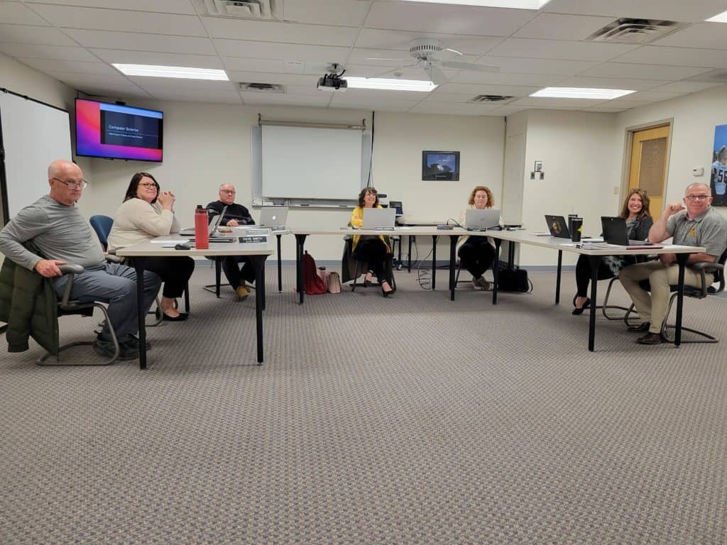 Knoxville School Board approves budget amendment - Vimarsana News