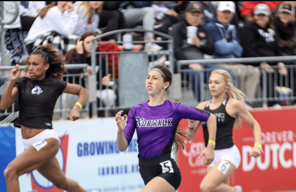 Norwalk sprinter Farrell shines at State Track Meet - Vimarsana News