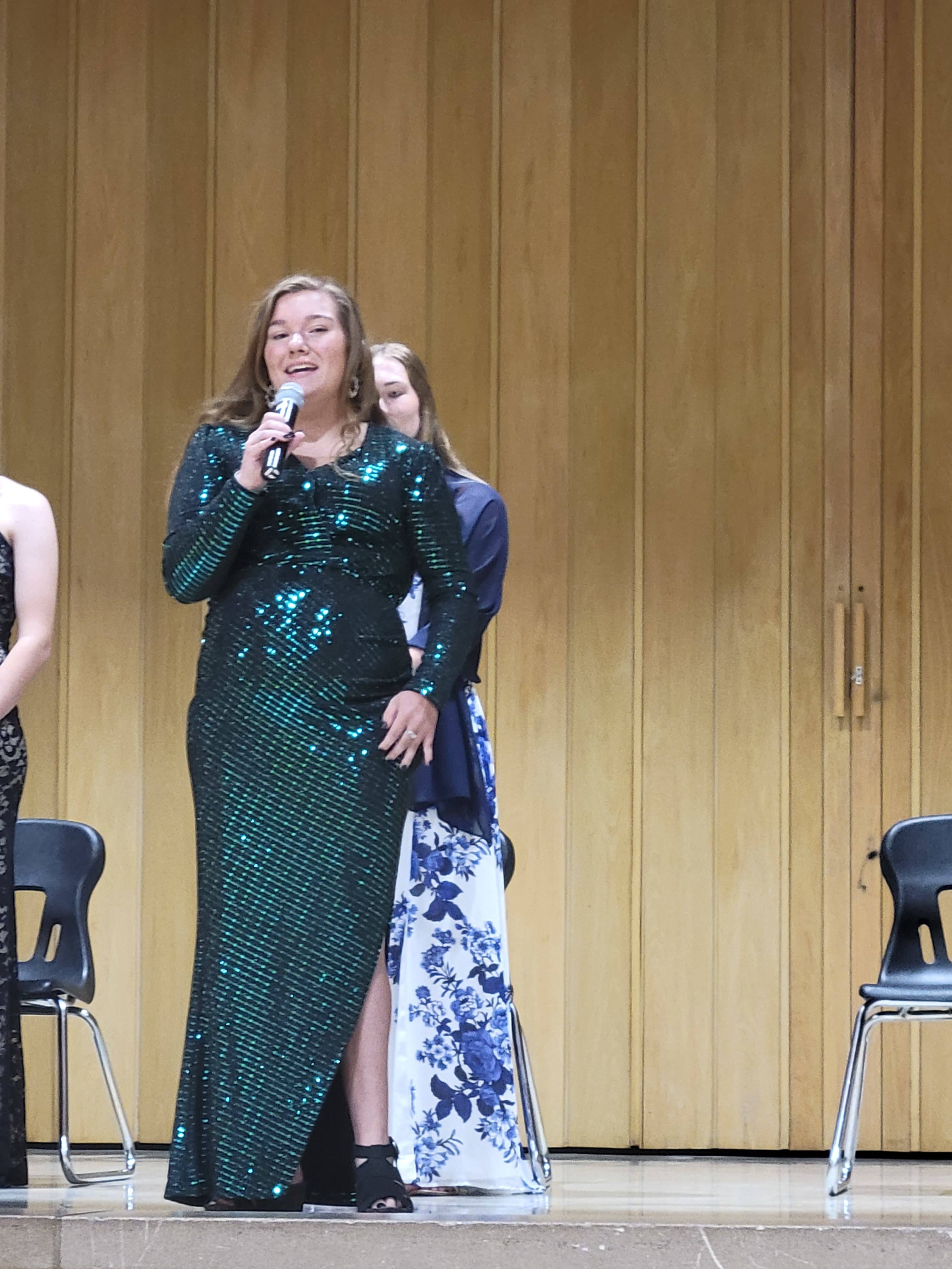 2022 Marion County Fair Queen Crowned KNIA KRLS Radio The One to