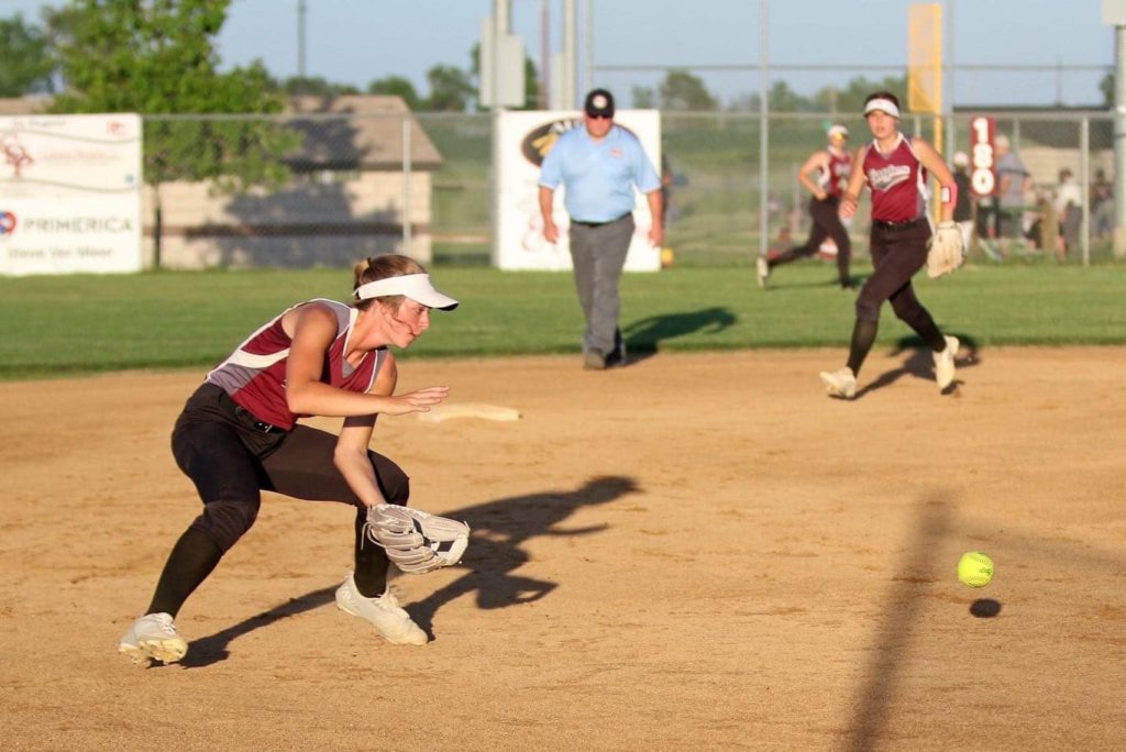 Big Third Inning Powers Pella Christian Softball Past Colfax-Mingo - Vimarsana News