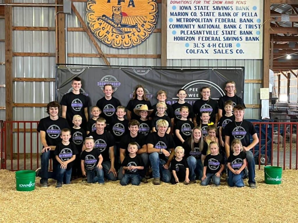 First Annual PeeWee Pig Showmanship - Vimarsana News
