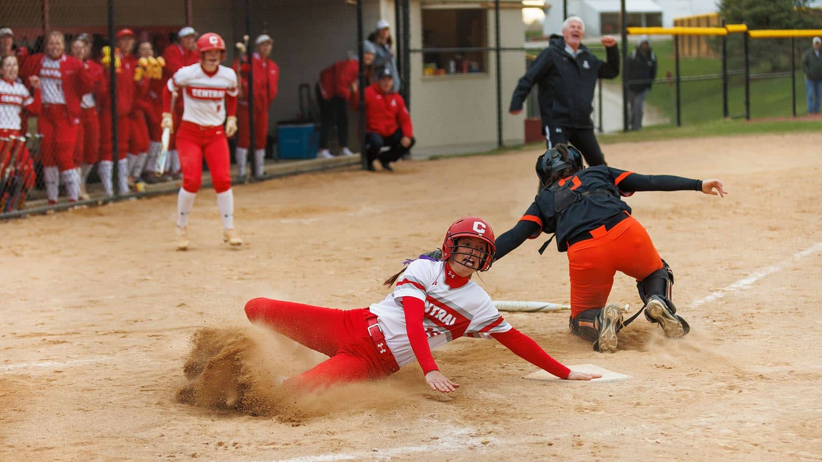 central-softball-vs-wartburg