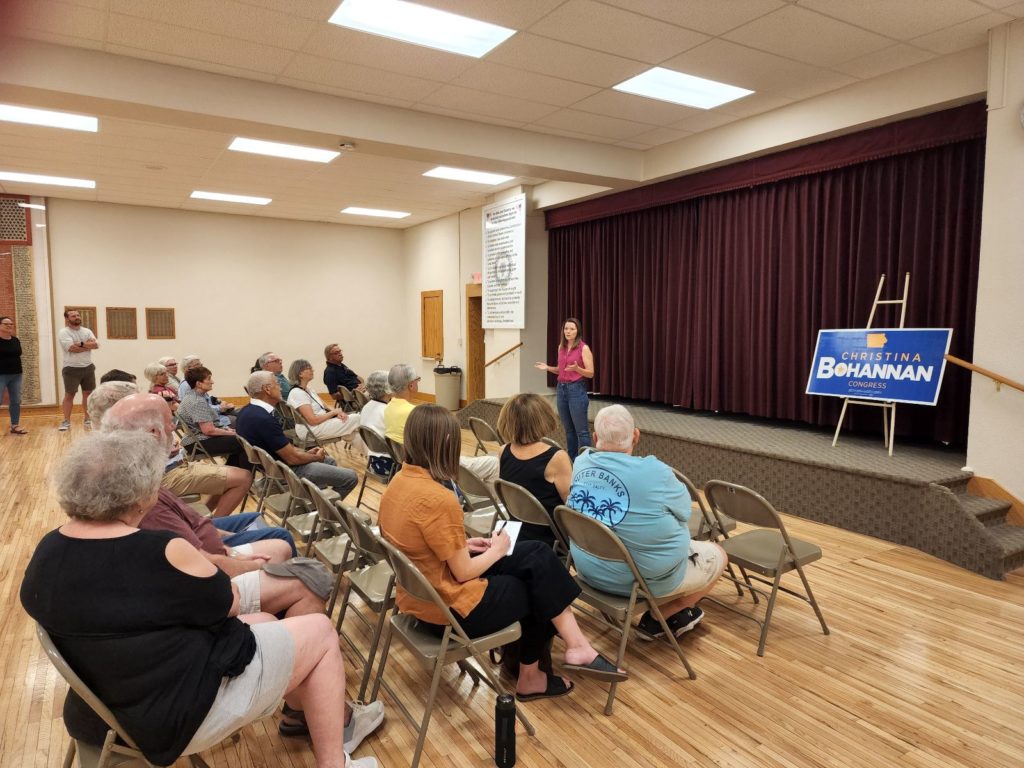 Bohannon, Stewart Visit Pella to Campaign - Vimarsana News
