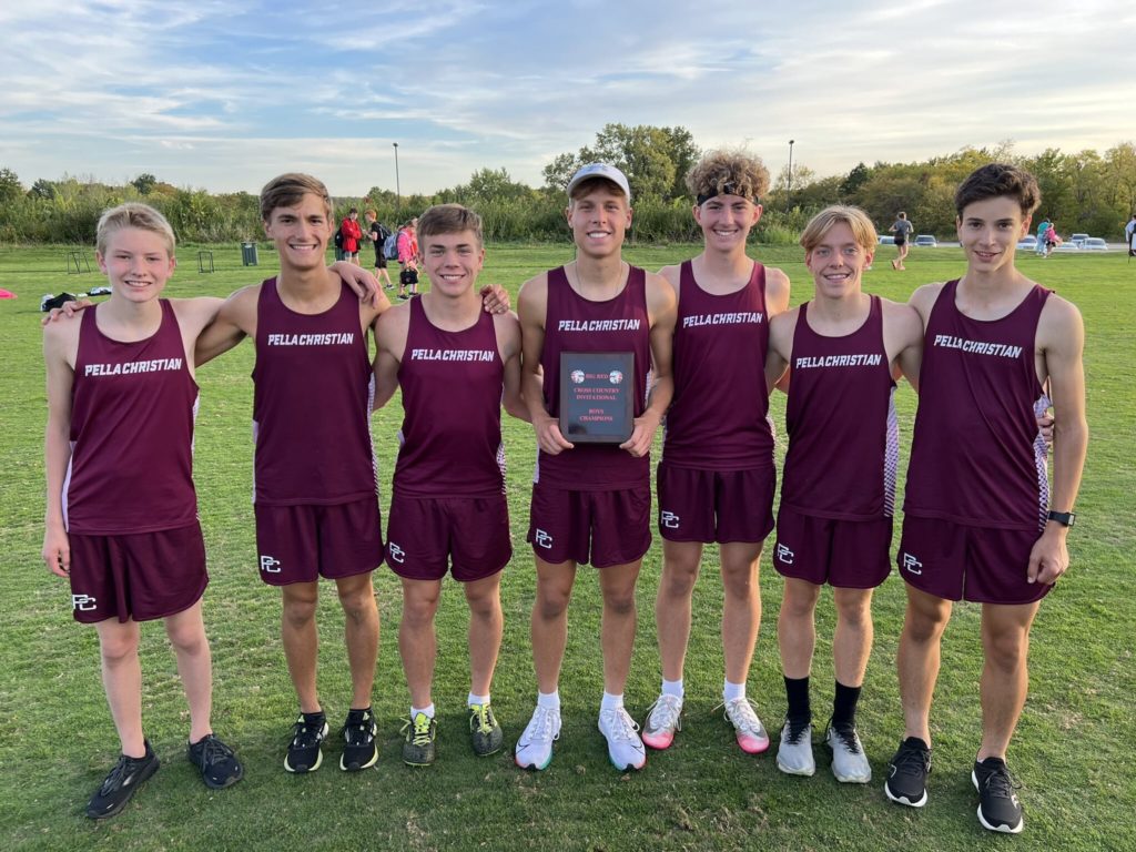 Broken Records Highlight Great Night for Pella Christian Cross Country at Centerville - Vimarsana News