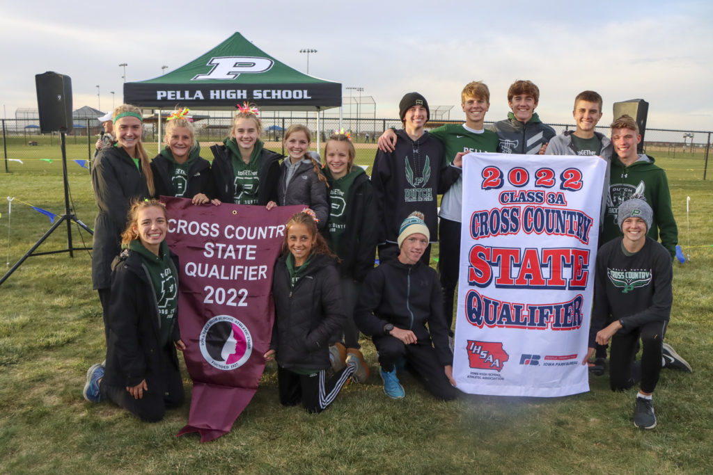 Pella Boys, Girls Win District Titles at State Qualifying Meet - Vimarsana News