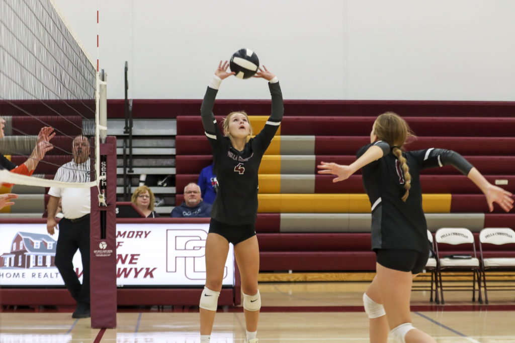Tulip City Volleyball Players Earn All-Conference Honors - Vimarsana News